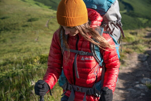 ROCK FRONT Mistral UL woman down jacket for hiking red