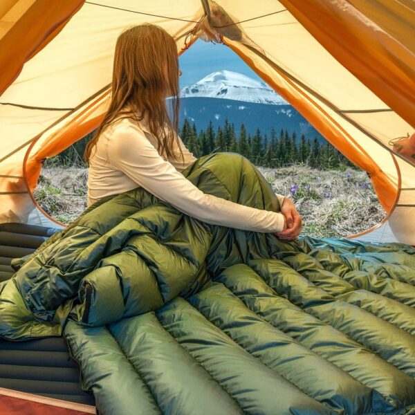 Down blanket ROCK FRONT 450 Wide for hiking and camping - photo