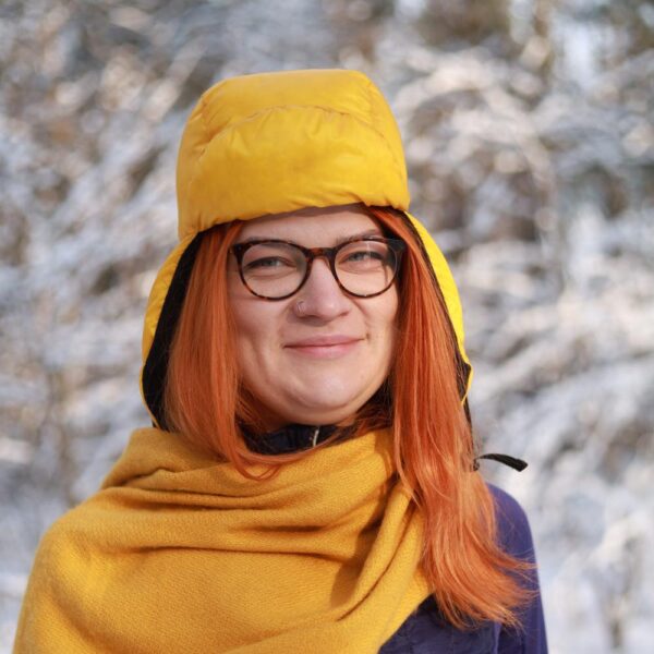 Down hat with earring ROCK FRONT Northern Hat yellow-hot - photo